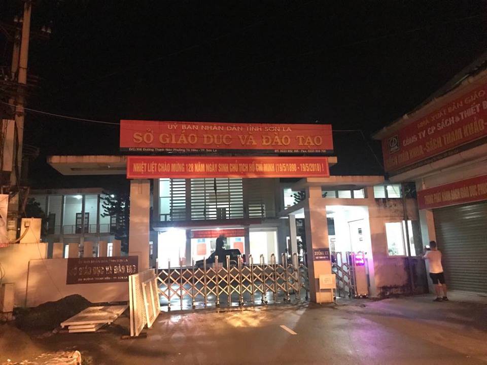Sau 3 ngày, vẫn ngóng chờ kết quả là chứng nhận điểm thi thất thường ở Sơn La - Ảnh 1. Sau 3 ngày, vẫn đợi mong kết quả chứng thực điểm thi bất thường ở Sơn La - Ảnh 1.