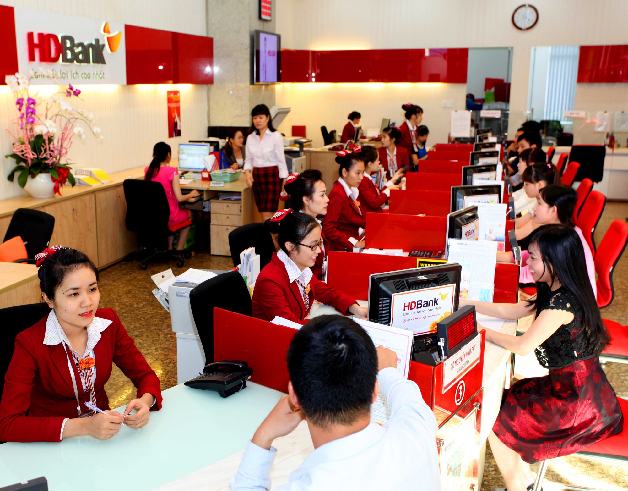 Cổ đông HDBank nhận 1.275 tỉ đồng cổ tức