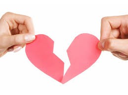 Cụ ông, cụ bà U70 ra tòa vì chuyện "quan hệ" trong quá khứ