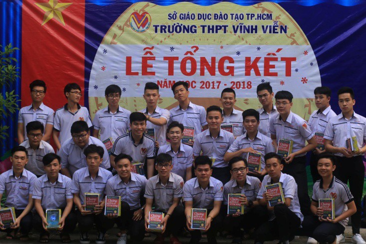 Phụ huynh có xu thế chọn học 2 buổi/ngày cho con - Ảnh 1. Phụ huynh có xu hướng chọn học 2 buổi/ngày cho con - Ảnh 1.