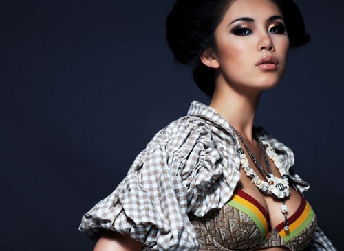 Chim công Linh Nga sẽ múa cùng Hoa hậu Hoàn vũ Riyo Mori - Ảnh 3.