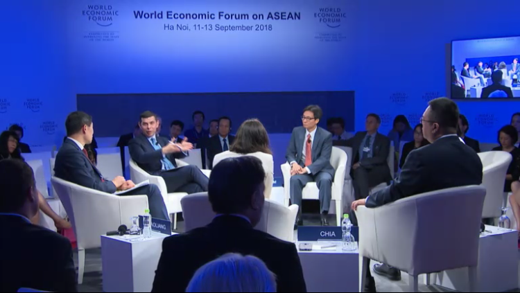 Phó Thủ tướng Vũ Đức Đam đề cập chương trình sách giáo khoa mới ở WEF ASEAN - Ảnh 1. Phó Thủ tướng Vũ Đức Đam nói đến chương trình sách giáo khoa mới ở WEF ASEAN - Ảnh 1.
