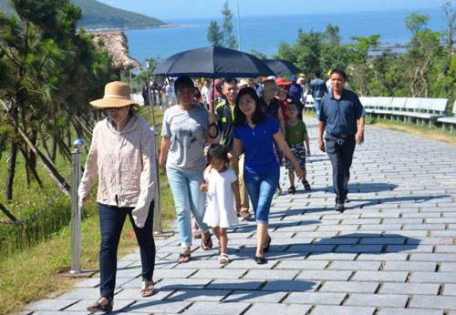 Kỳ nghỉ lễ vui tươi trên cả nước - Ảnh 1. Kỳ nghỉ lễ vui tươi trên cả nước - Ảnh 1.