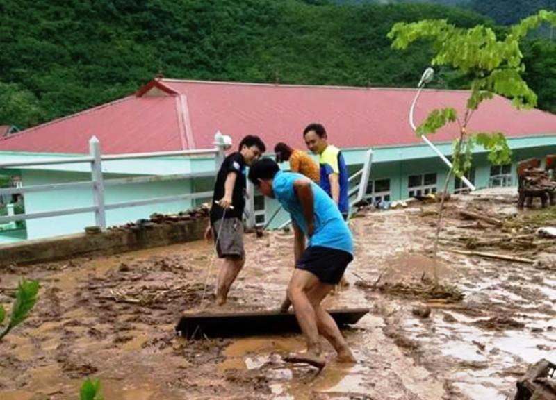 Hình ảnh khai giảng năm học mới tại vùng tâm lũ Mường Lát - Ảnh 5. Hình ảnh khai trường năm học mới ở vùng tâm lũ Mường Lát - Ảnh 5.