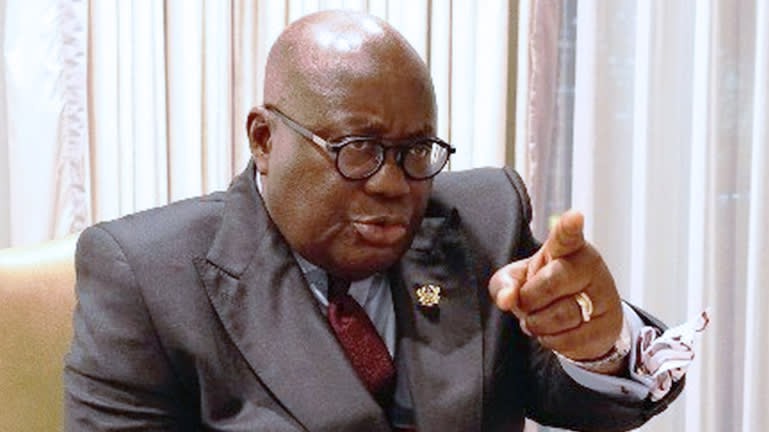 Tổng thống Ghana sợ Trung Quốc "đào trộm" vàng