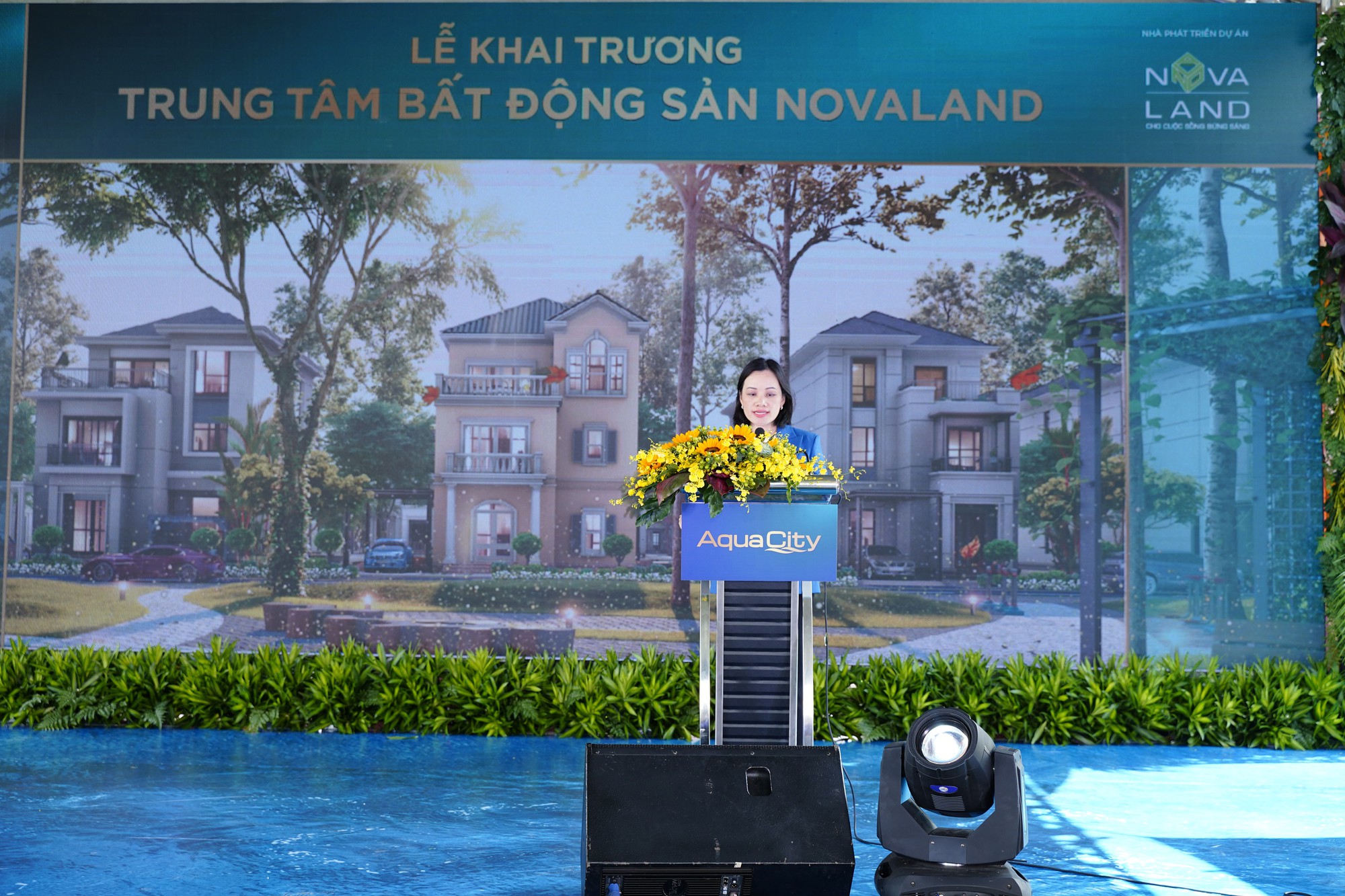 Novaland khai trương trung tâm bất động sản