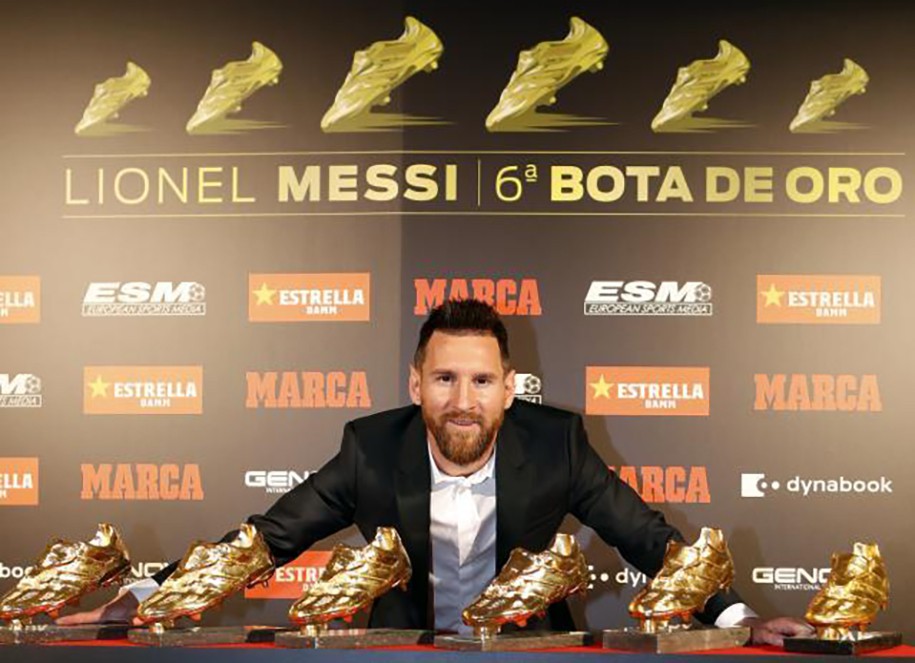 Vinh quang sân cỏ ʋẫn gọi tên Lionel Messi - Báo Người lao động