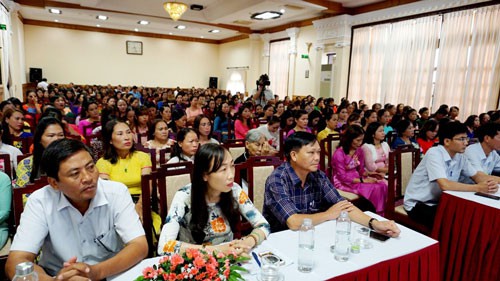 Thừa Thiên - Huế: Quan tâm cải thiện đời sống nữ công nhân - Ảnh 1.