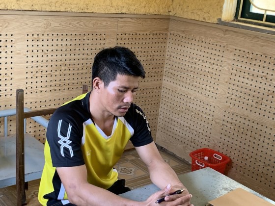 Gã trai làng dụ bé gái 15 tuổi vào quán karaoke để hãm hiếp - Ảnh 1. Gã trai làng dụ bé gái 15 tuổi vào quán karaoke để hãm hiếp - Ảnh 1.