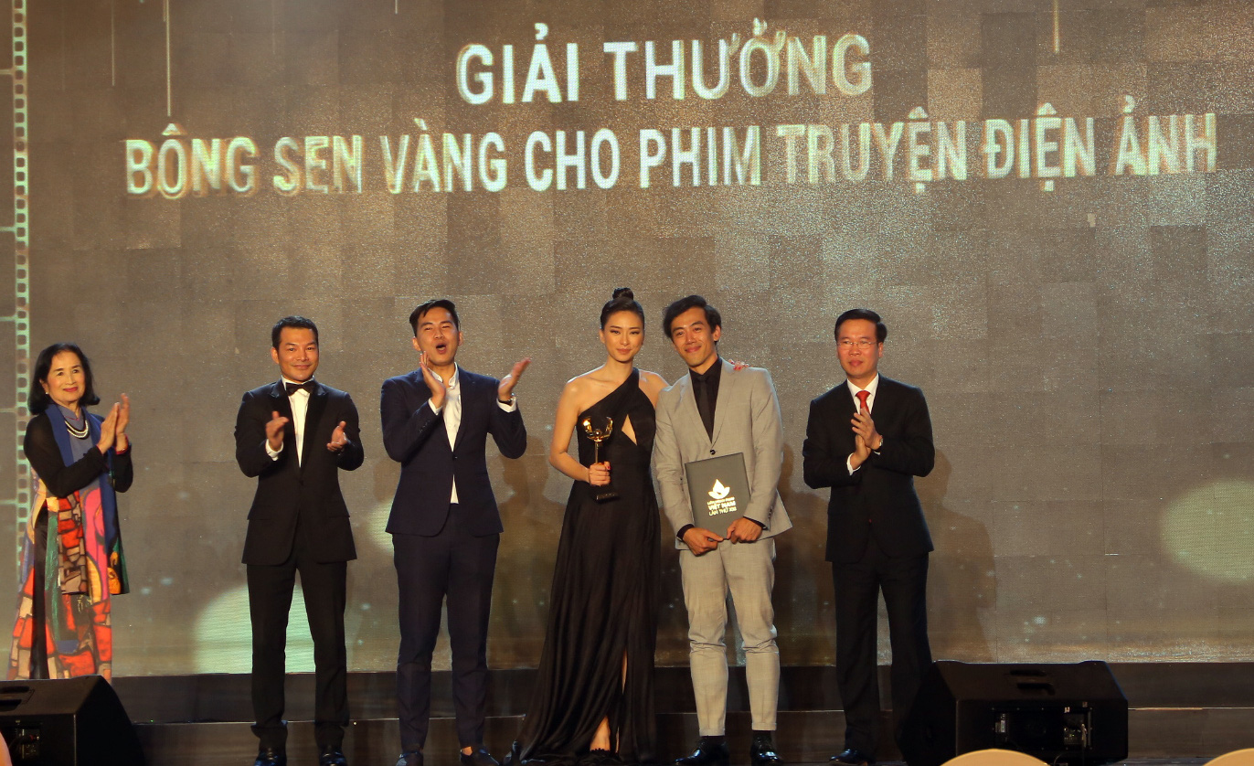 LHP Việt Nam lần thứ 21: “Song lang” thắng đậm! - Ảnh 1.