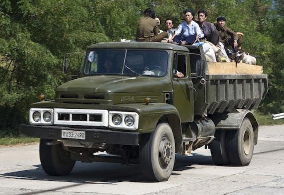 Hai hãng ôtô của Triều Tiên được thế giới biết đến - Ảnh 3.