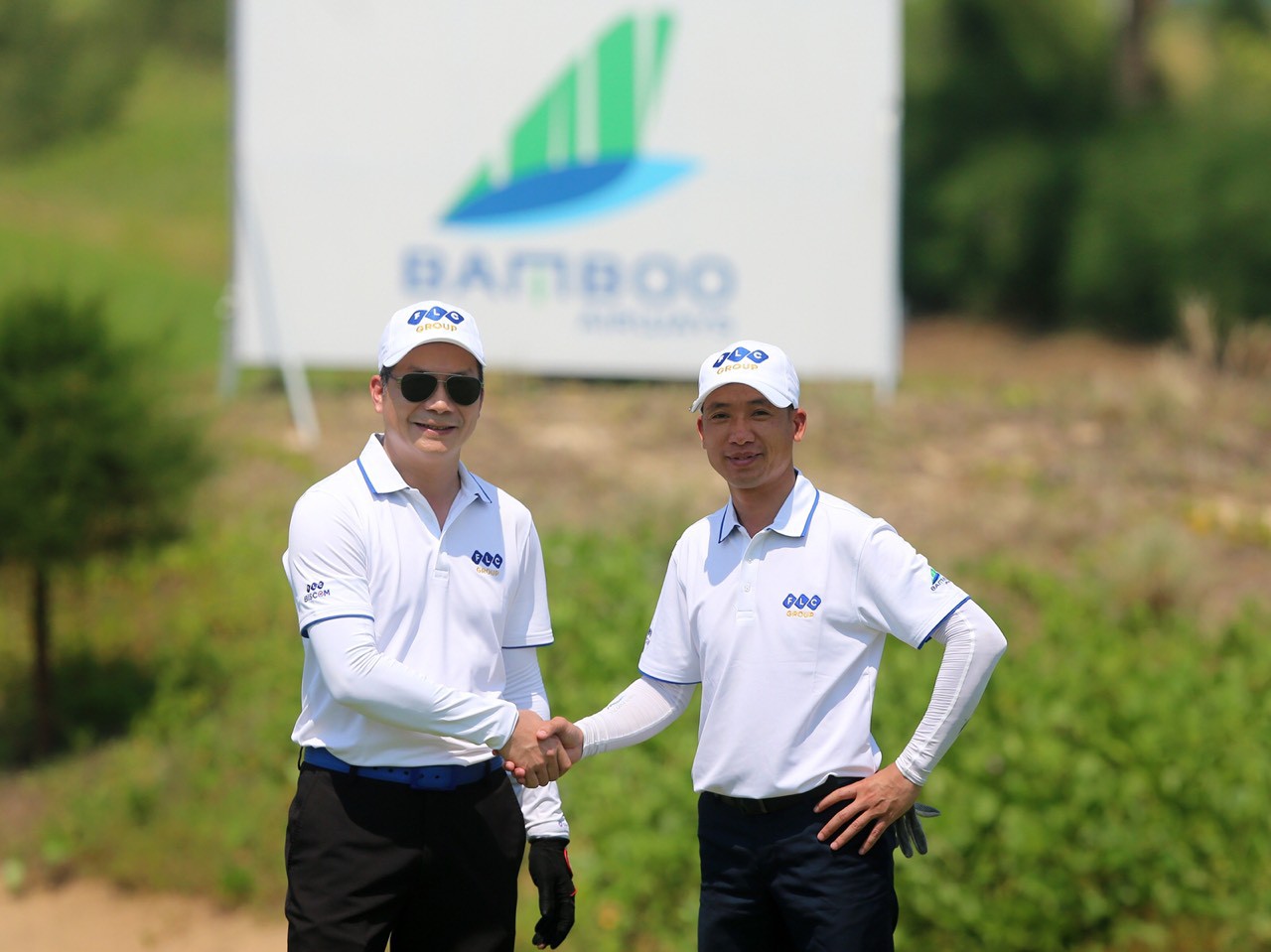 "Cú bắt tay" của FLC Biscom với 10 đại lý golf tour lớn nhất Việt Nam