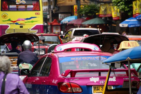 Nỗi ám ảnh mang tên xe hơi của người dân và du khách đến Thái Lan - Ảnh 2.