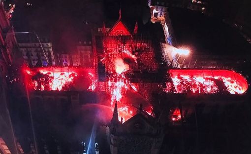 Cháy Nhà thờ Đức Bà Paris: Các lãnh đạo thế giới đề nghị hỗ trợ Pháp - Ảnh 6.