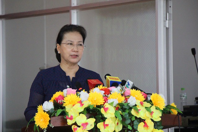 Chủ tịch Quốc hội nói về thắc mắc của cử tri giá xăng giảm ít nhưng tăng nhiều - Ảnh 1. Chủ tịch Quốc hội nói về thắc mắc của cử tri giá xăng giảm ít nhưng tăng nhiều - Ảnh 1.