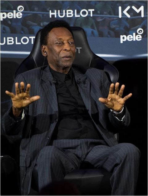 Huyền thoại bóng đá Pele nhập viện ở tuổi 78 - Ảnh 1.