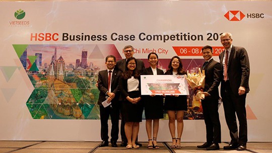 Sinh viên RMIT giành giải nhất cuộc thi giải quyết tình huống kinh doanh - Ảnh 1.