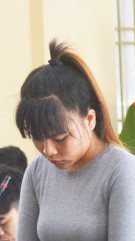 Phút lạc lối của người mẹ trẻ đơn thân xinh đẹp ở Hội An