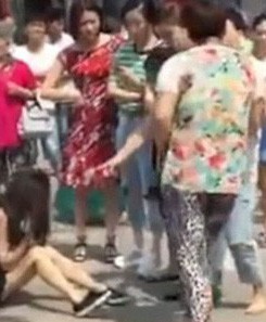 "Đạo diễn" đứng sau vụ 1 phó tổng giám đốc "mặn nồng" với nhân tình trong khách sạn