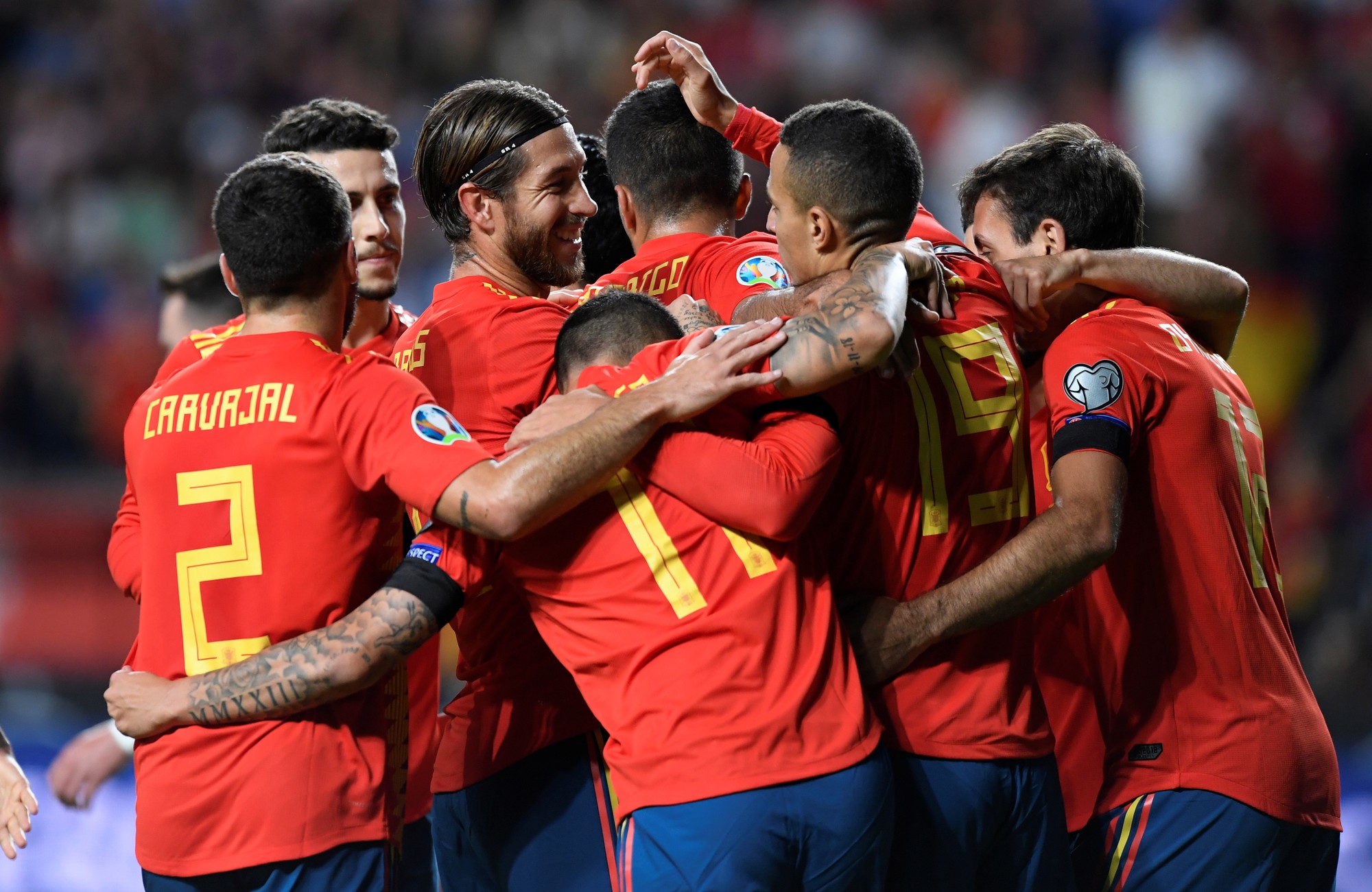Paco Alcacer lập công lớn, Tây Ban Nha đặt 1 chân đến VCK ...