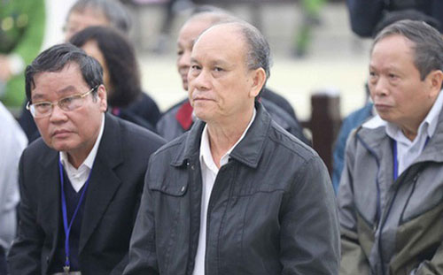Xét xử 2 nguyên chủ tịch UBND TP Đà Nẵng: Đề nghị giảm án cho nhiều bị cáo - Ảnh 1.