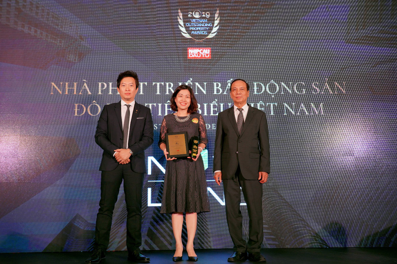 Tập đoàn Novaland được vinh danh "Nhà phát triển bất động sản đô thị tiêu biểu Việt Nam 2019"