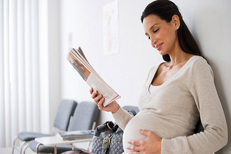 Lao động nữ mang thai được ưu tiên hơn từ năm 2021 - Ảnh 1.