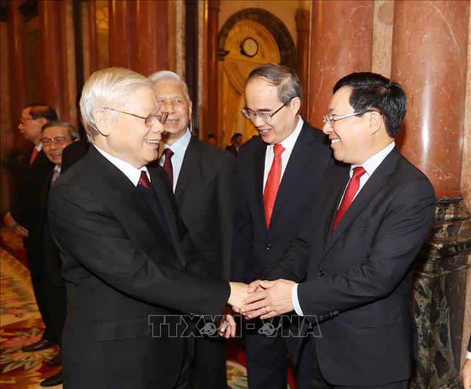 Tổng Bí thư, Chủ tịch nước Nguyễn Phú Trọng chúc Tết lãnh đạo, nguyên lãnh đạo Đảng và Nhà nước - Ảnh 4.