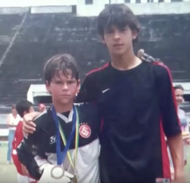 Alisson Becker: Trên hành trình trở thành huyền thoại - Ảnh 2.