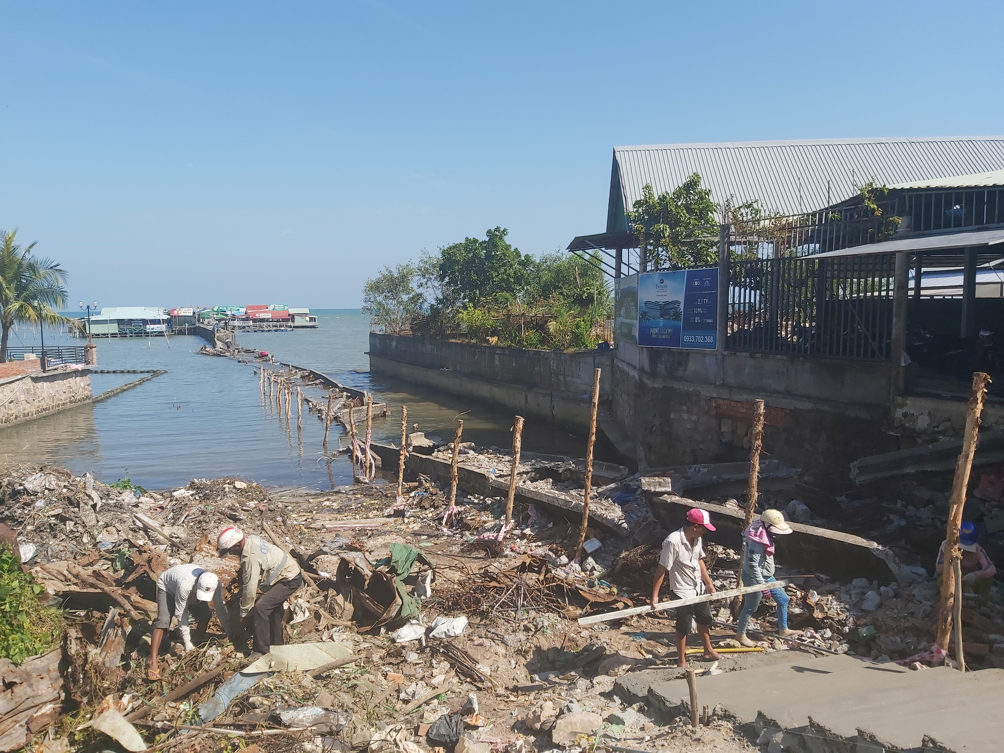 4 người bị tạm giữ vì kích động việc phá dỡ cầu cảng ở Phú Quốc - Ảnh 4.