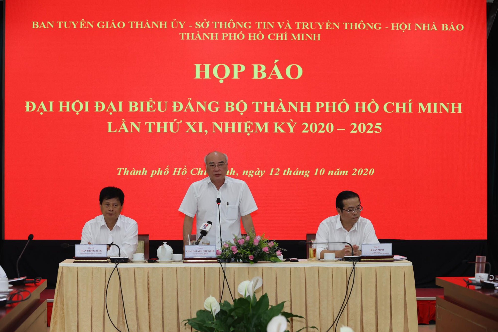 The Executive Committee of the Ho Chi Minh City Party Committee for the period 2020-2025 will include 61 people - Photo 1.