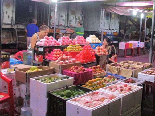Nhập khẩu rau quả từ Trung Quốc giảm mạnh - Ảnh 1.