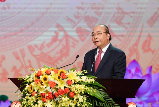 Thủ tướng Nguyễn Xuân Phúc dự đại hội thi đua yêu nước Hà Nội - Ảnh 3.