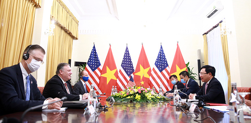 The Deputy Prime Minister and Minister of Foreign Affairs, Pham Binh Minh, holds talks with the Secretary of State of the United States, Mike Pompeo - Photo 9.