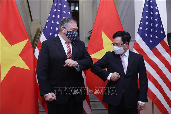 The Deputy Prime Minister and Minister of Foreign Affairs, Pham Binh Minh, holds talks with the Secretary of State of the United States, Mike Pompeo - Photo 5.