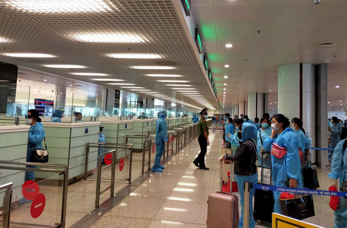 Suspension of international flights transporting passengers to Vietnam - Photo 1.