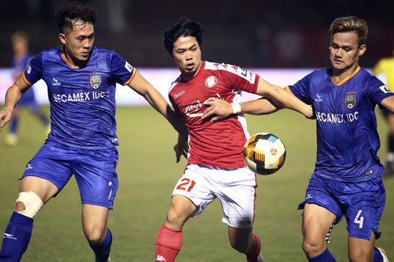 V-League hạ màn, ồ ạt chuyển nhượng - Ảnh 1.