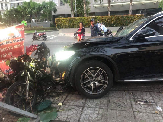 Kết luận vụ nữ tiếp viên Vietnam Airline bị xe sang tông gần sân bay Tân Sơn Nhất - Ảnh 2.