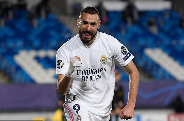 Benzema lập kỷ lục, Real Madrid ngoạn mục vượt vòng bảng Champions League - Ảnh 5.