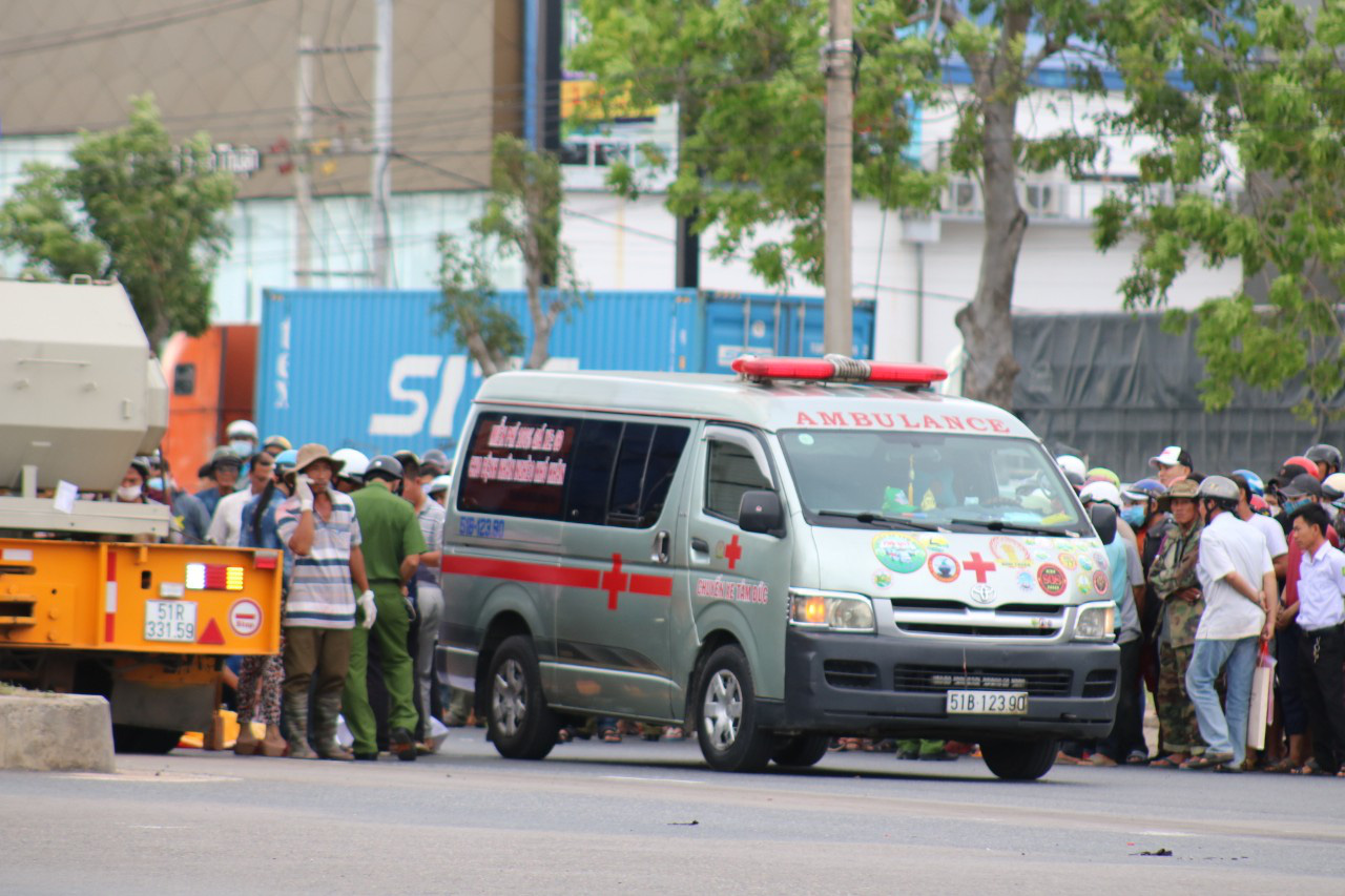 A student from Binh Thuan tragically died on the way to school - Photo 1.