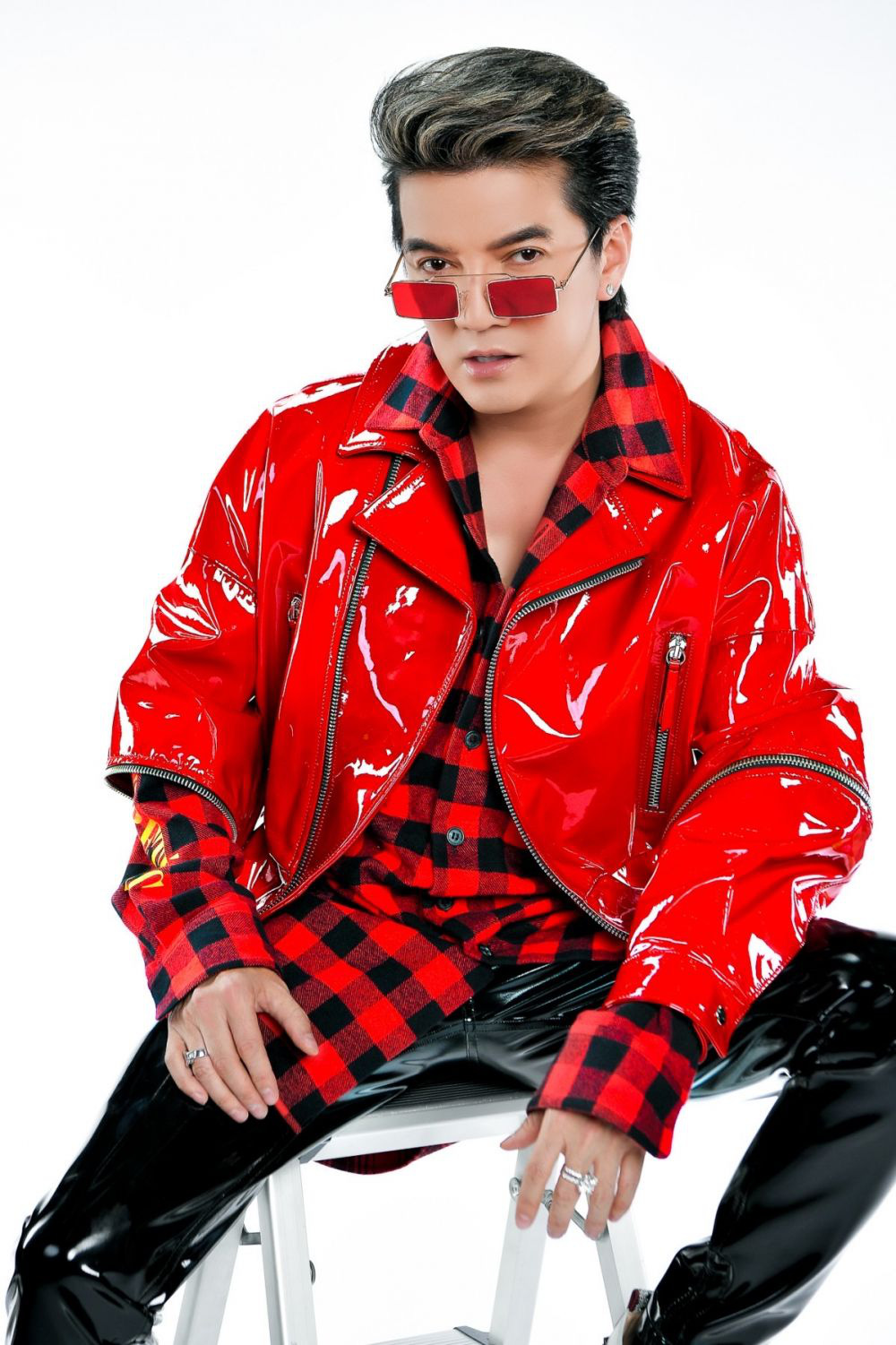 Đàm Vĩnh Hưng chia sẻ, từng xấu hổ vì bán hàng online thời dịch - Báo Người lao động