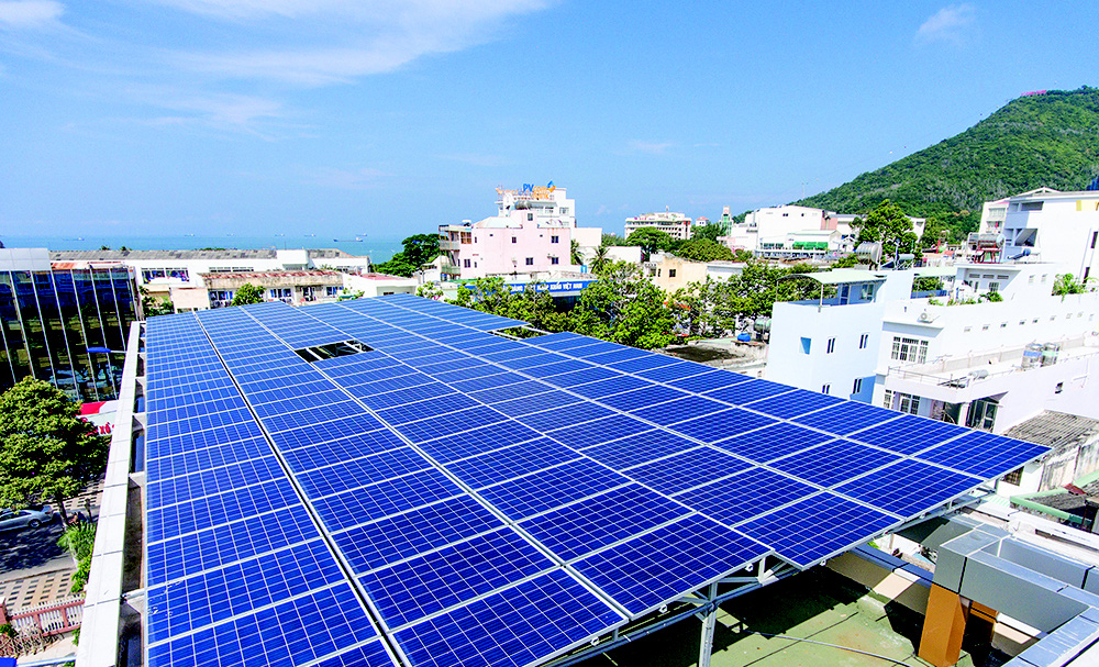 EVN stopped signing a contract to buy solar energy on the roof as of December 31, 2020 - Photo 1.