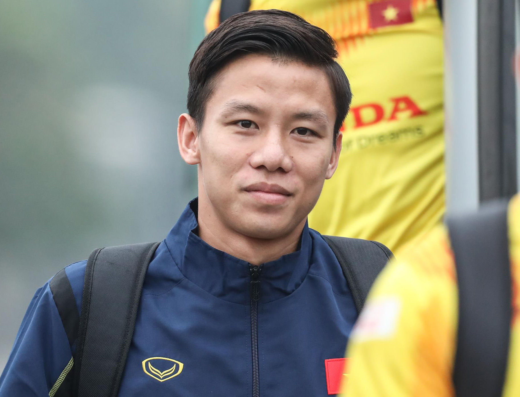 Với vai trò là đội trưởng của đội tuyển bóng đá Việt Nam, Quế Ngọc Hải là một trong những cầu thủ hàng đầu của Việt Nam. Hãy đến với hình ảnh của anh để khám phá về cuộc sống và sự nghiệp của một đội trưởng xuất sắc.