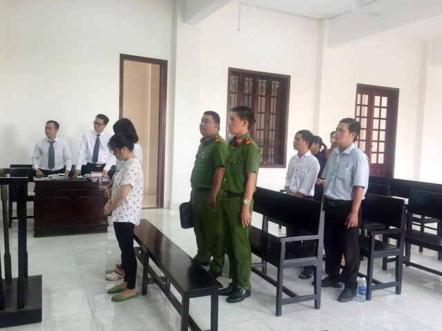 Trong 12 ngày, hai tú bà tổ chức hơn 140 lần mua - bán dâm ở khách sạn - Ảnh 1. Trong 12 ngày, hai tú bà tổ chức hơn 140 lần mua - bán dâm ở khách sạn - Ảnh 1.