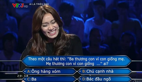 Gameshow nhận gạch đá vì các câu hỏi dung tục, phản cảm - Ảnh 4. Gameshow nhận gạch đá vì các câu hỏi dung tục, phản cảm - Ảnh 4.