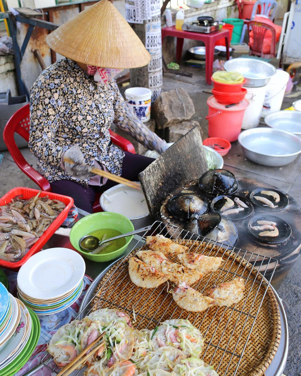 Ngoài hải sản, Nha Trang còn nhiều món ăn gây thương nhớ - Ảnh 2.