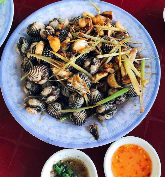 Mắt cá ngừ đại dương và loạt món ngon không nên bỏ qua tại Phú Yên - Ảnh 7.