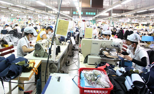 Ninh Thuận: Nỗ lực bảo đảm việc làm cho người lao động - Ảnh 1.
