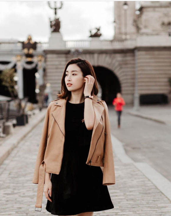 Sao Việt làm gì khi hết cách ly xã hội? - Ảnh 4. Sao Việt làm gì khi hết cách ly xã hội? - Ảnh 4.