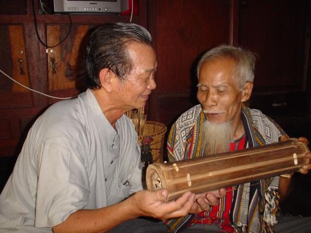 Nghệ nhân dân gian Nguyễn Văn Nổi qua đời - Ảnh 3. Nghệ nhân dân gian Nguyễn Văn Nổi qua đời - Ảnh 3.